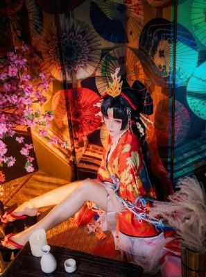 天天摸日日摸狠狠_DVD高清视频观看